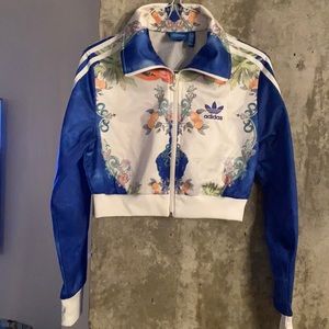 Adidas cropped vest-Special edition